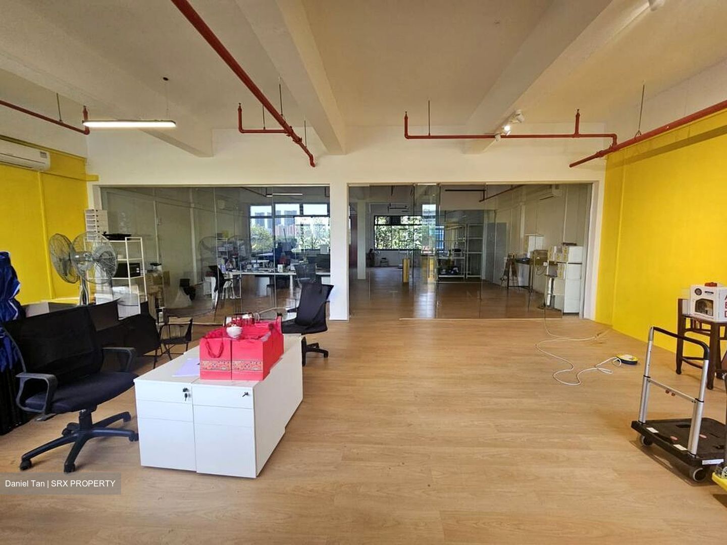 Tanglin Halt Industrial Estate (D3), Factory #504160001